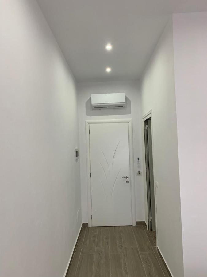 Hotel Restaurant Deso Shijak 外观 照片